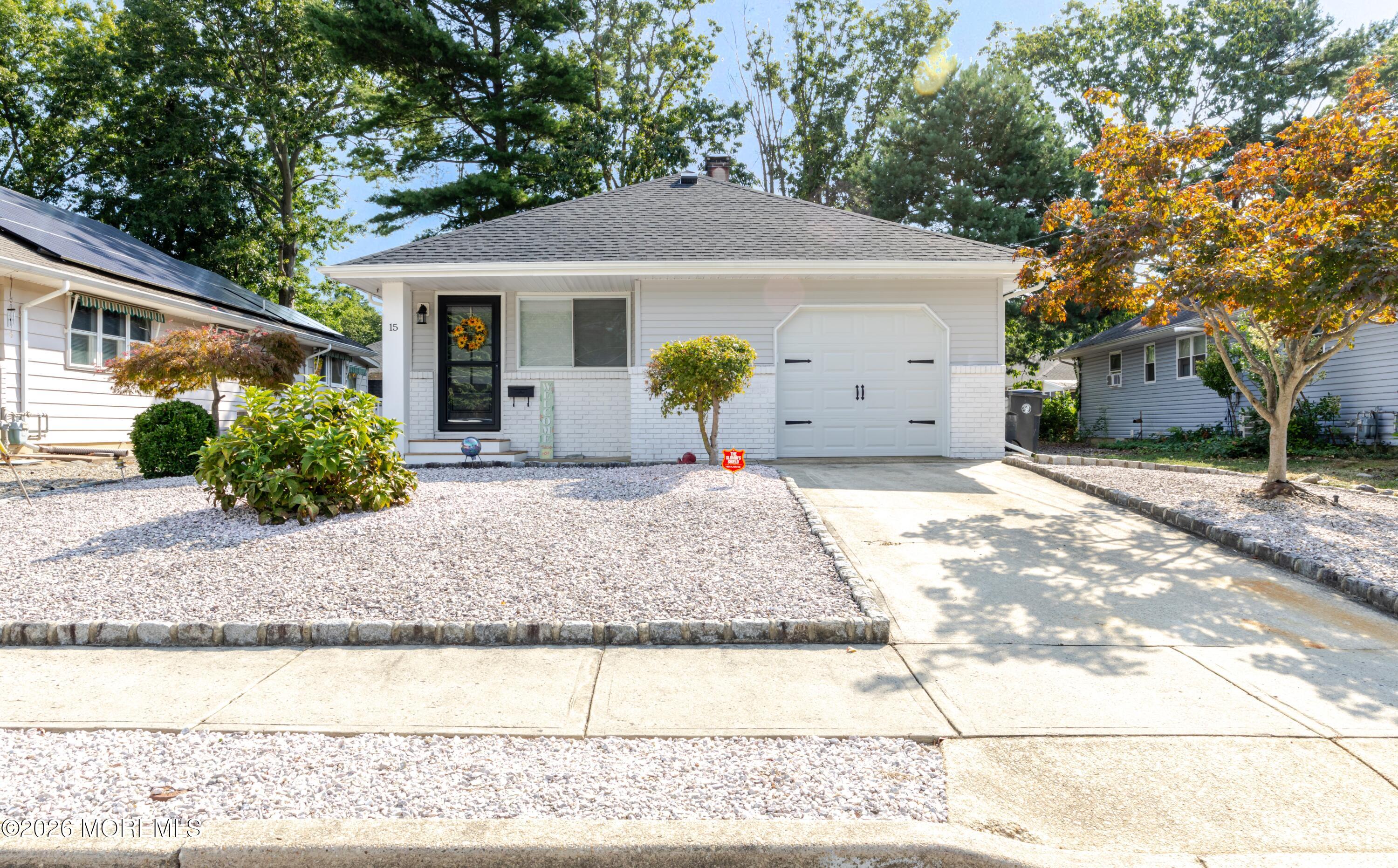 15 Mount Logan Lane Toms River NJ 08753