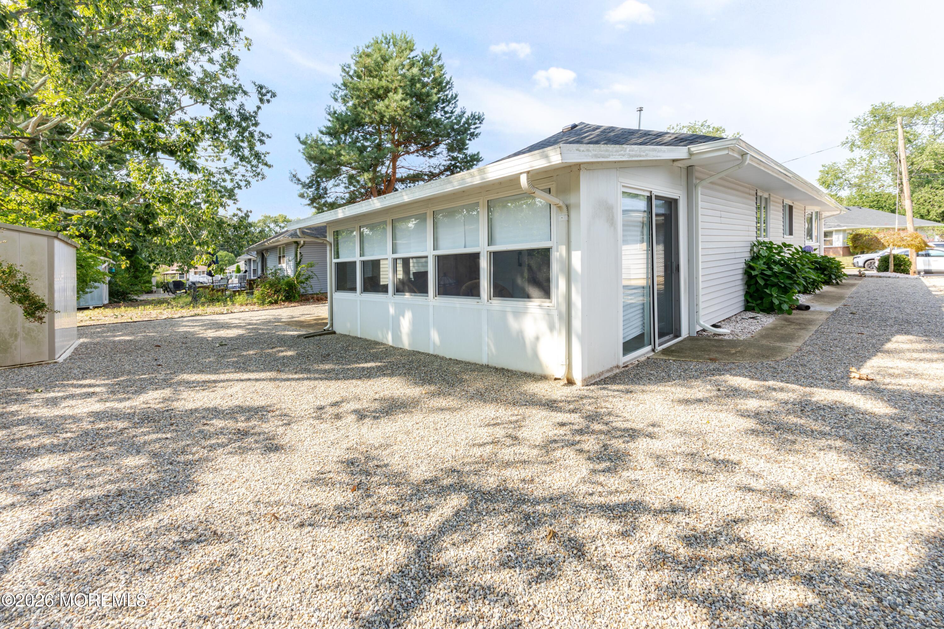 15 Mount Logan Lane Toms River NJ 08753