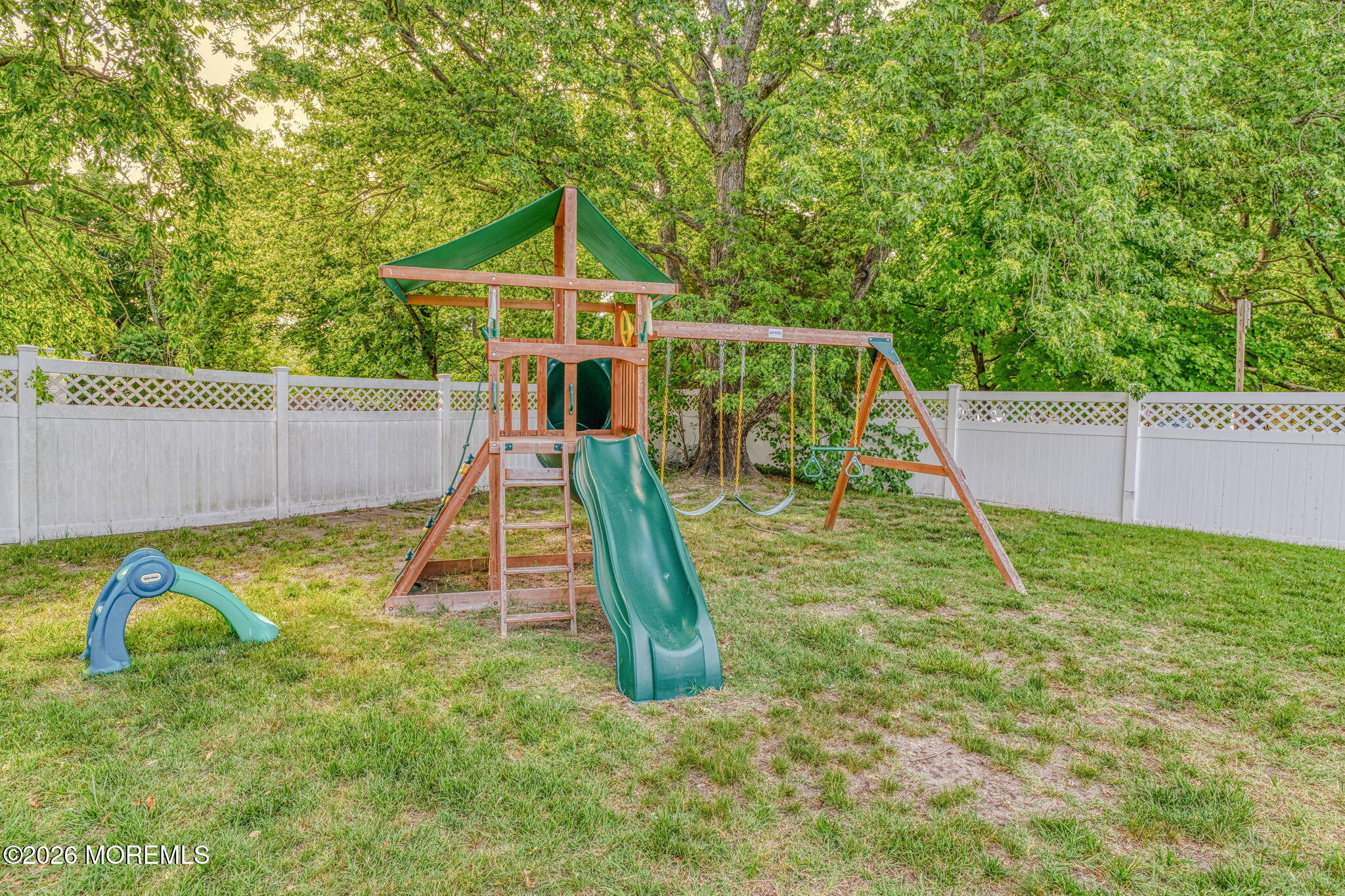 32 Brookside Drive Howell NJ 07731