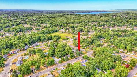 32 Brookside Drive Howell NJ 07731