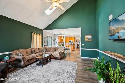 5 Forest View Drive Bayville NJ 08721