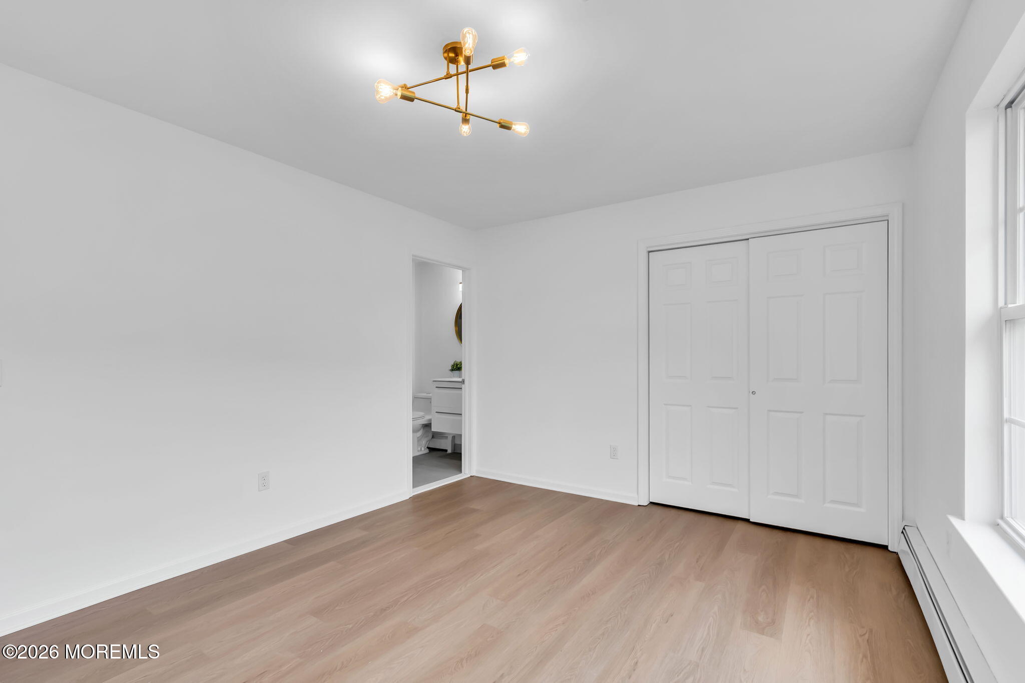 39 Strawberry Lane Lakewood NJ 08701