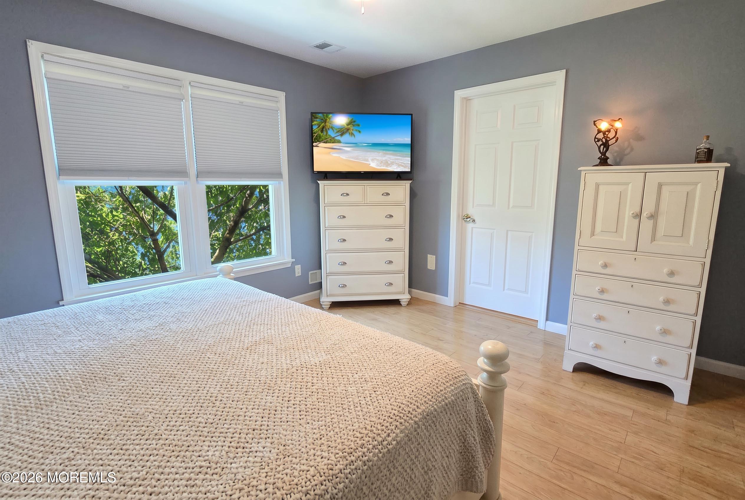 137 Bowline Road Manahawkin NJ 08050