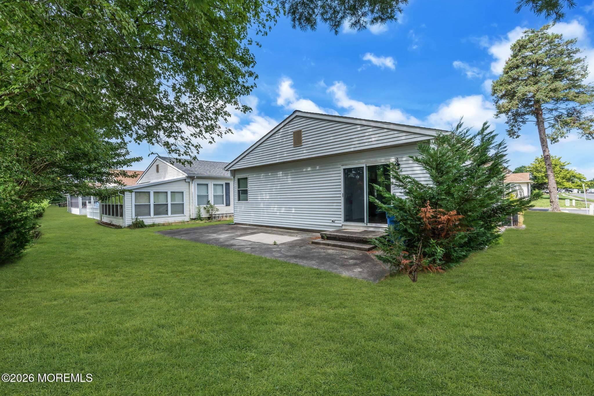 2 Ashcroft Lane Toms River NJ 08757