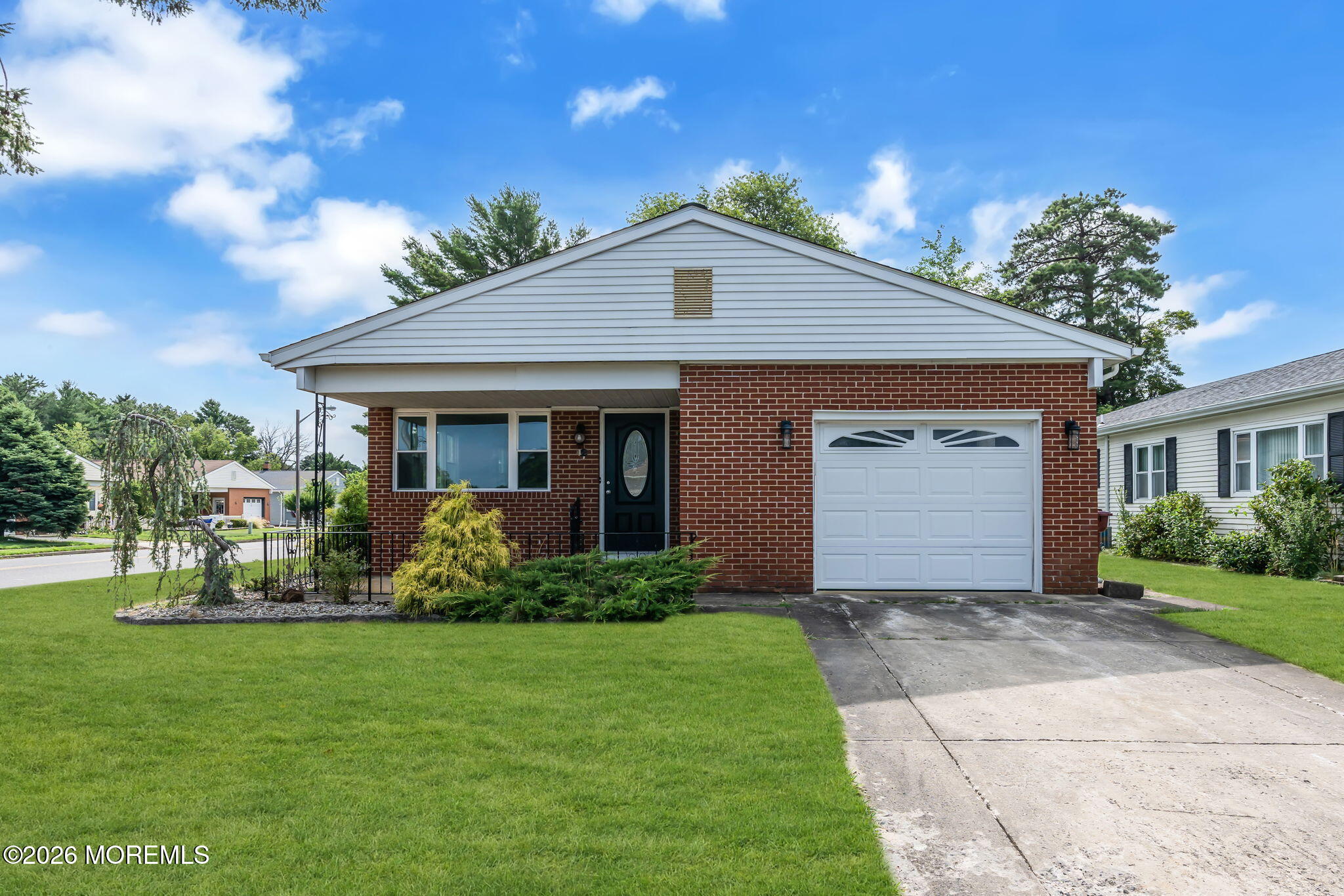 2 Ashcroft Lane Toms River NJ 08757