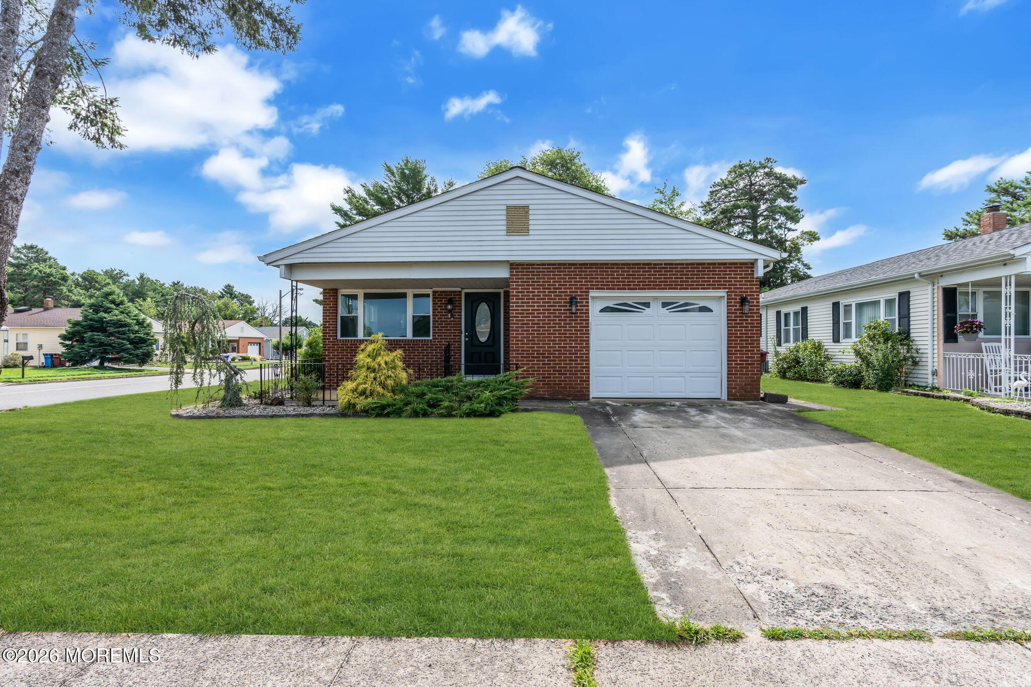 2 Ashcroft Lane Toms River NJ 08757