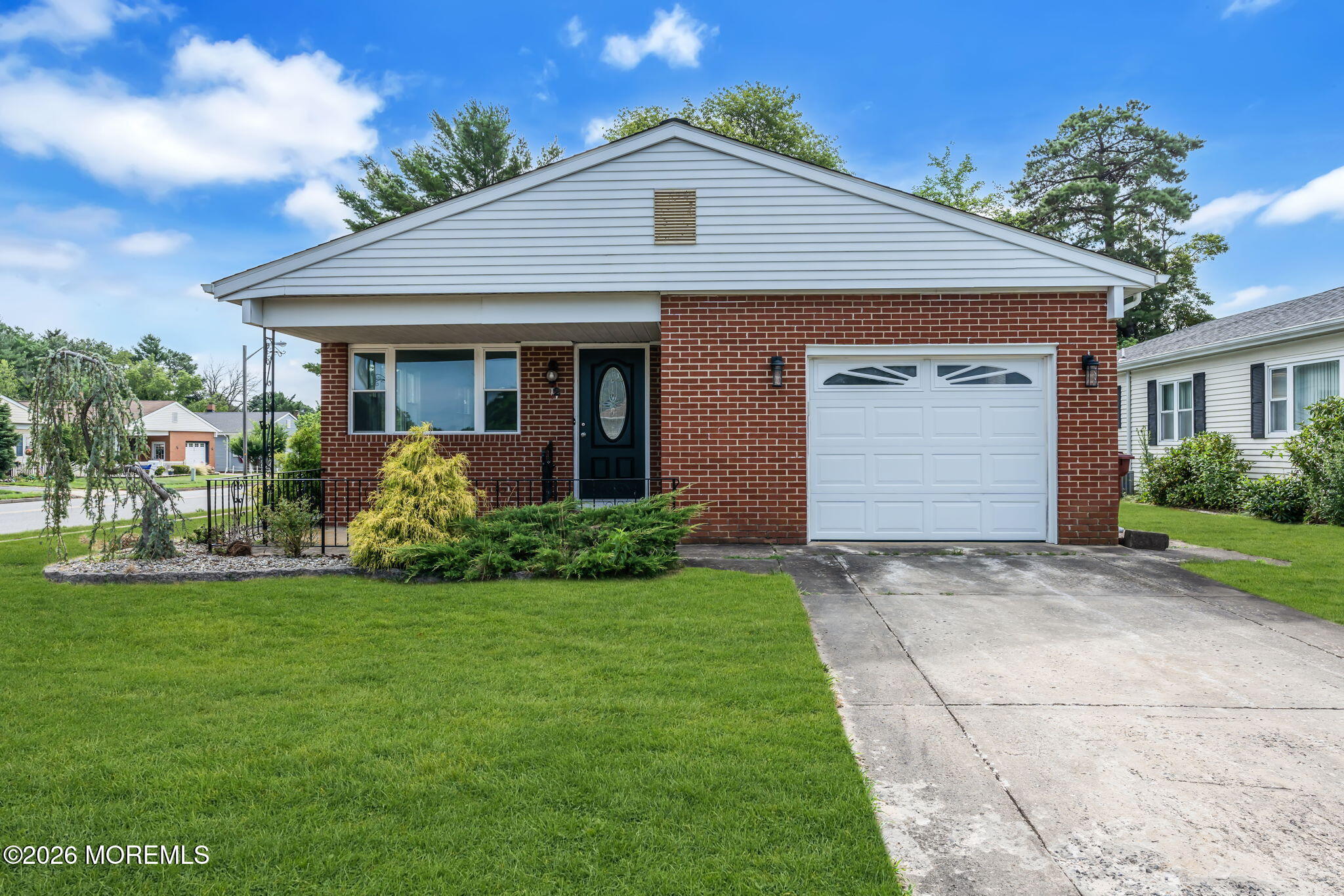 2 Ashcroft Lane Toms River NJ 08757