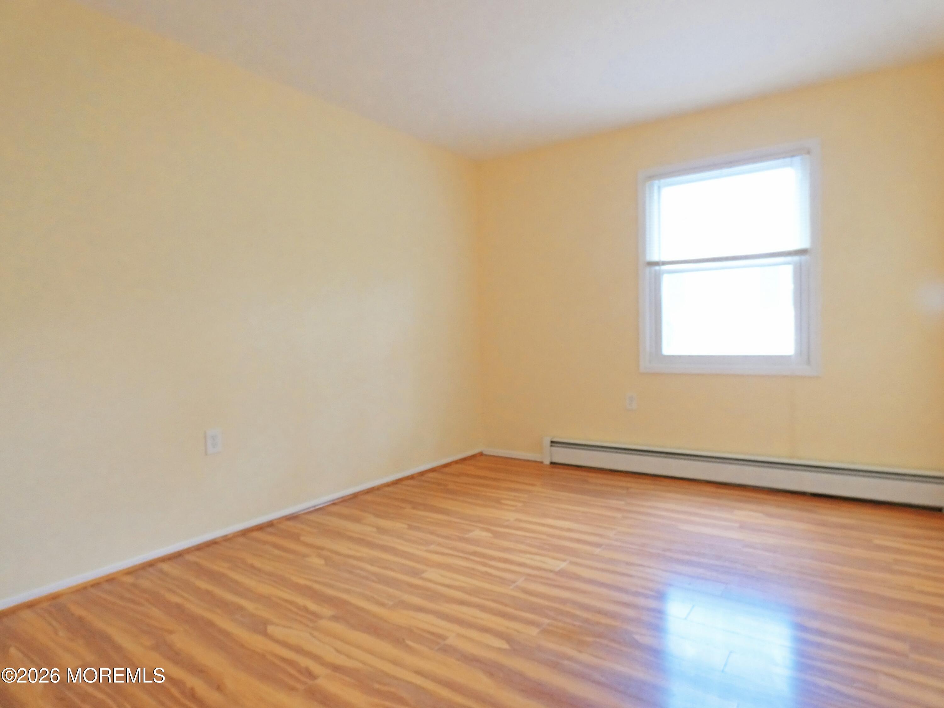 99 Selkirk Avenue Toms River NJ 08757