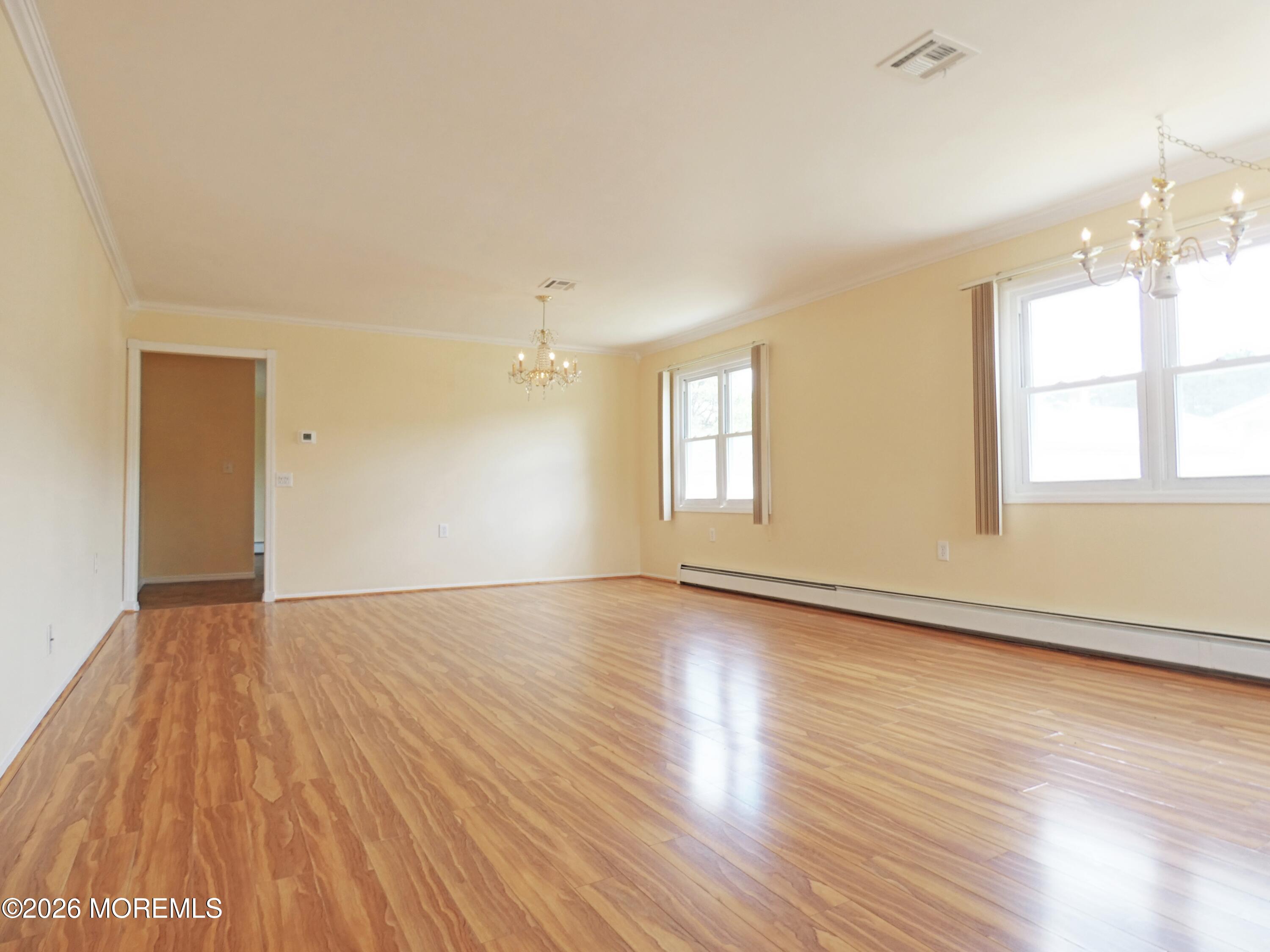 99 Selkirk Avenue Toms River NJ 08757
