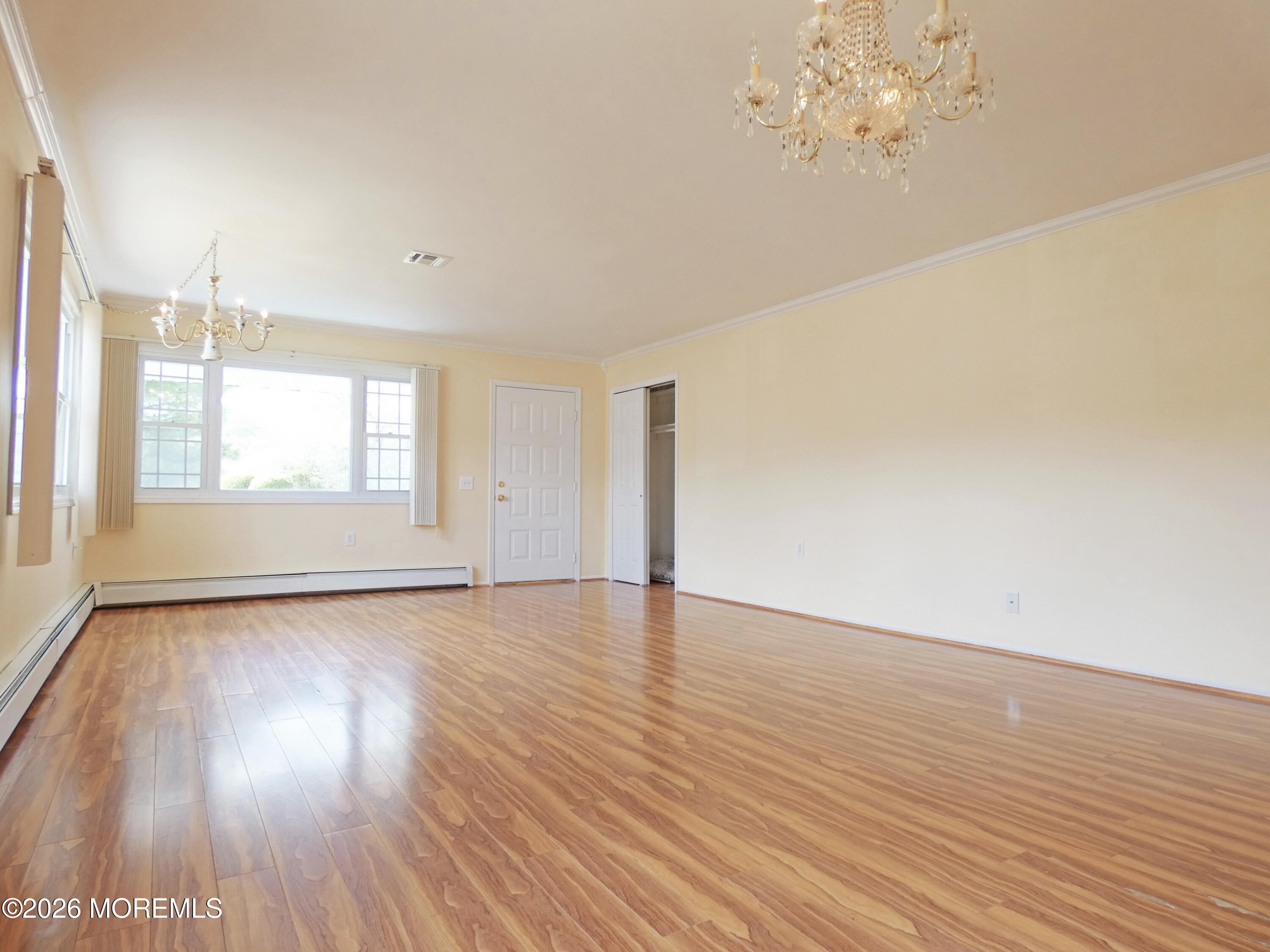 99 Selkirk Avenue Toms River NJ 08757