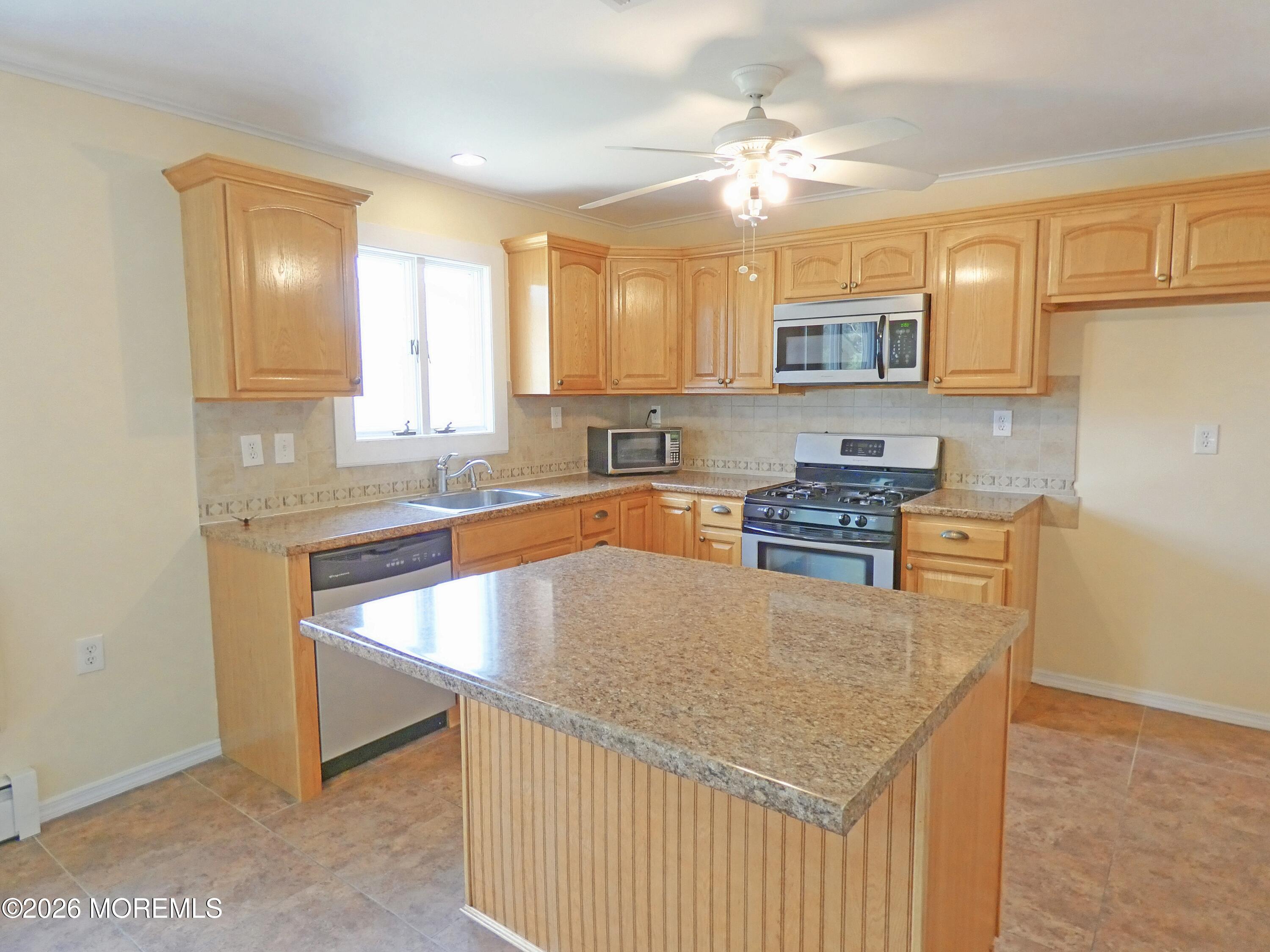 99 Selkirk Avenue Toms River NJ 08757