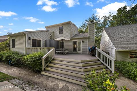 602 Homestead Road Brielle NJ 08730