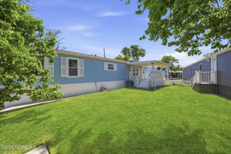 28 Bayshore Mobile Manor Hazlet NJ 07730