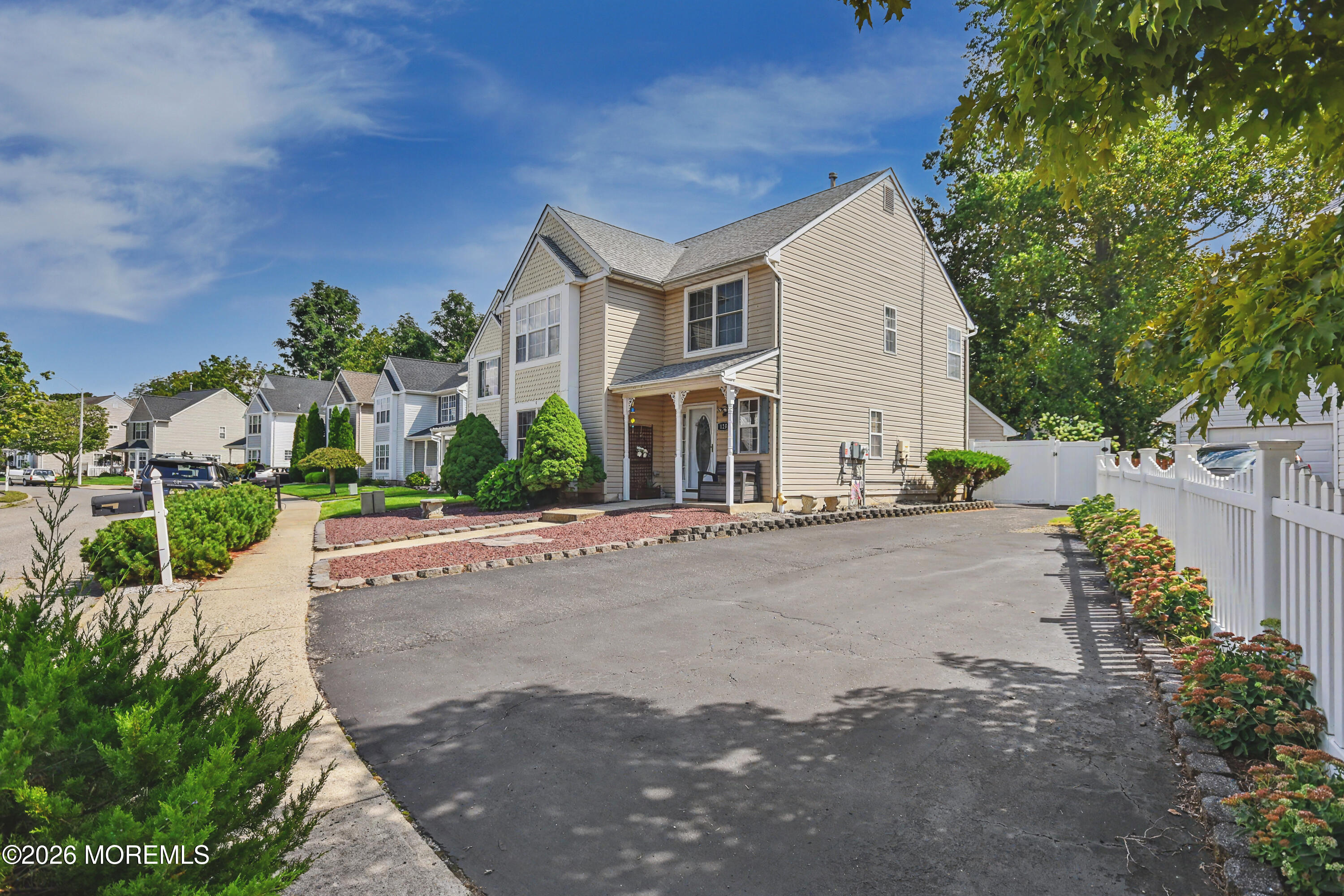 129 Hamlet Court Toms River NJ 08753
