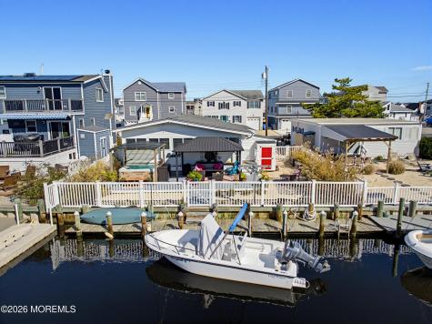12 Phyllis Lane Beach Haven West NJ 08050