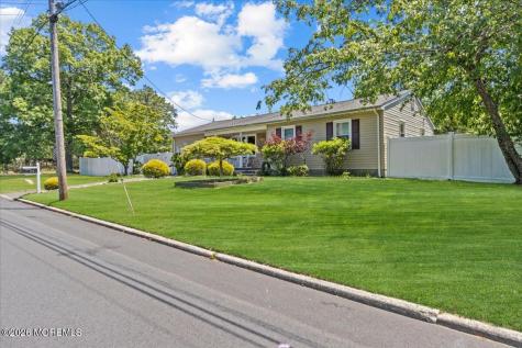 2115 Pineview Road Forked River NJ 08731