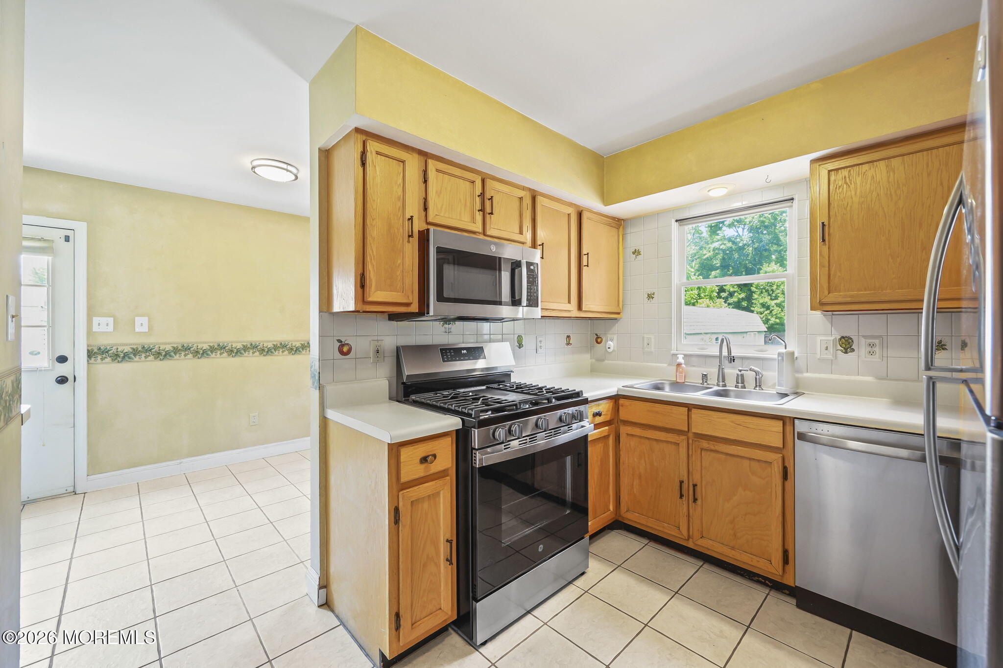 106 Brown Avenue Lakehurst NJ 08733