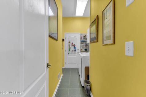 53 Silverside Road Lakewood NJ 08701