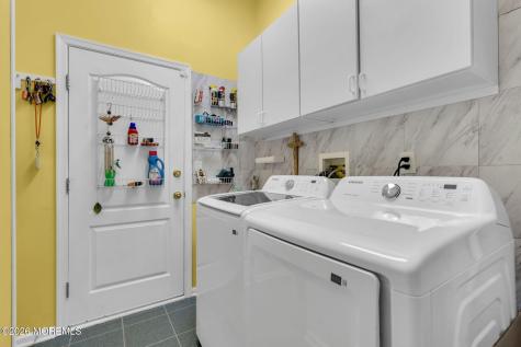 53 Silverside Road Lakewood NJ 08701