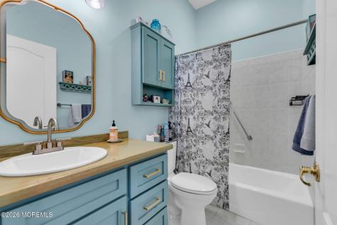 53 Silverside Road Lakewood NJ 08701