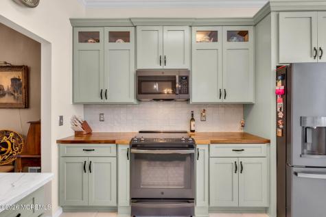 53 Silverside Road Lakewood NJ 08701