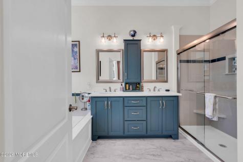 53 Silverside Road Lakewood NJ 08701