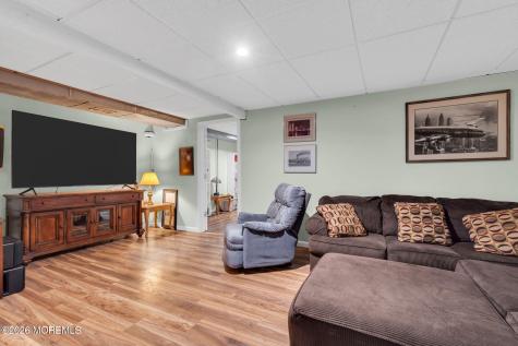 53 Silverside Road Lakewood NJ 08701