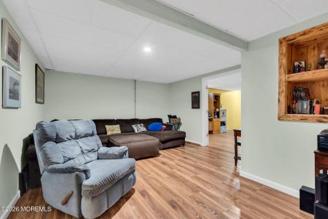 53 Silverside Road Lakewood NJ 08701