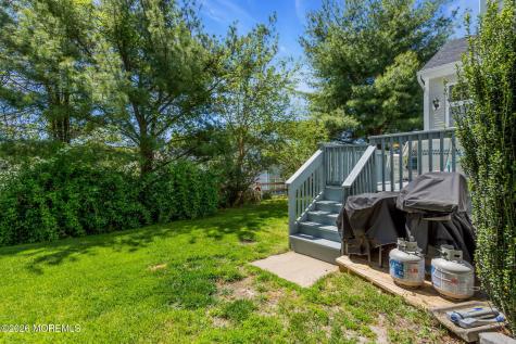 53 Silverside Road Lakewood NJ 08701