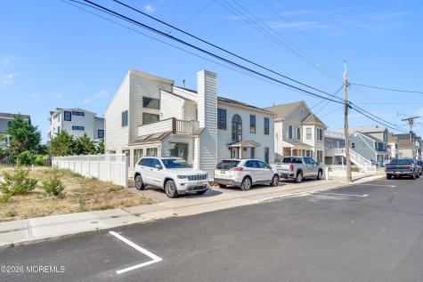 3 7th Avenue Ortley Beach NJ 08751