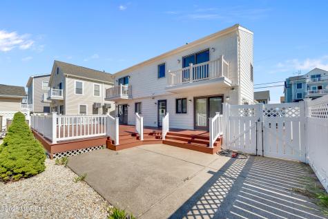 3 7th Avenue Ortley Beach NJ 08751
