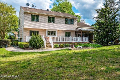 73 Windsor Drive Eatontown NJ 07724