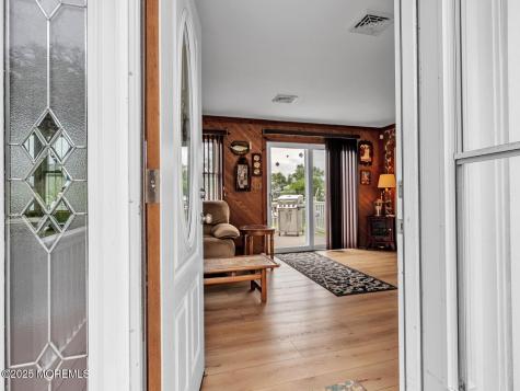 18 Beacon Drive Waretown NJ 08758