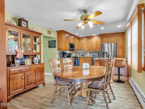 18 Beacon Drive Waretown NJ 08758