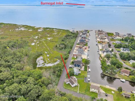 18 Beacon Drive Waretown NJ 08758