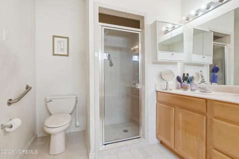 5 Holly Manor Court Helmetta NJ 08828