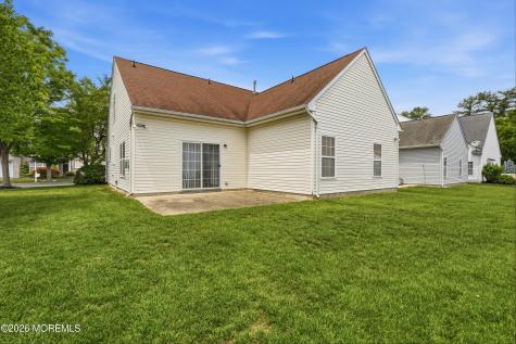 5 Holly Manor Court Helmetta NJ 08828