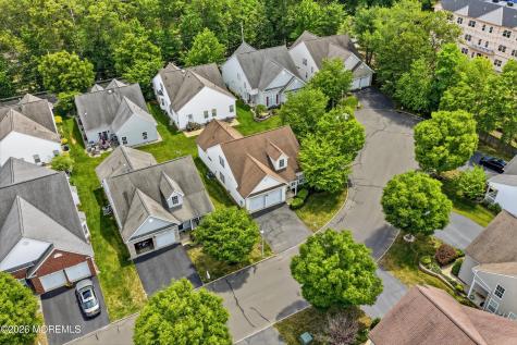 5 Holly Manor Court Helmetta NJ 08828