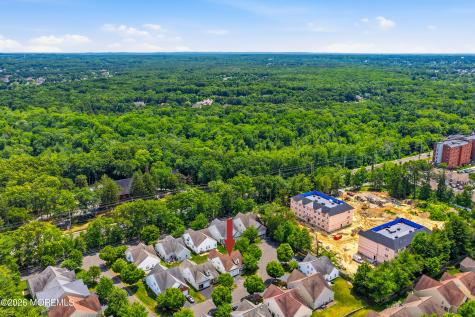 5 Holly Manor Court Helmetta NJ 08828