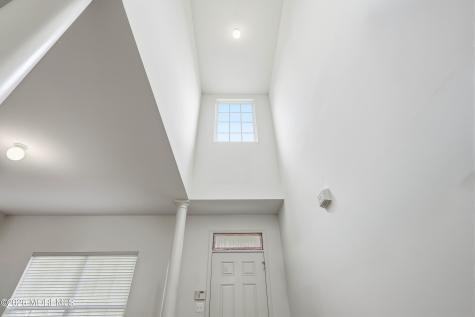 5 Holly Manor Court Helmetta NJ 08828