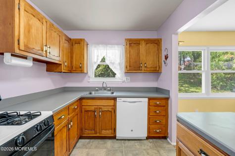 5 Hawaii Road Jackson NJ 08527