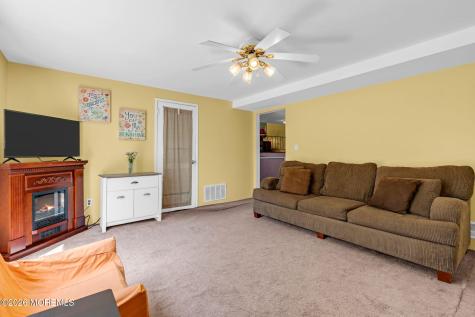 5 Hawaii Road Jackson NJ 08527