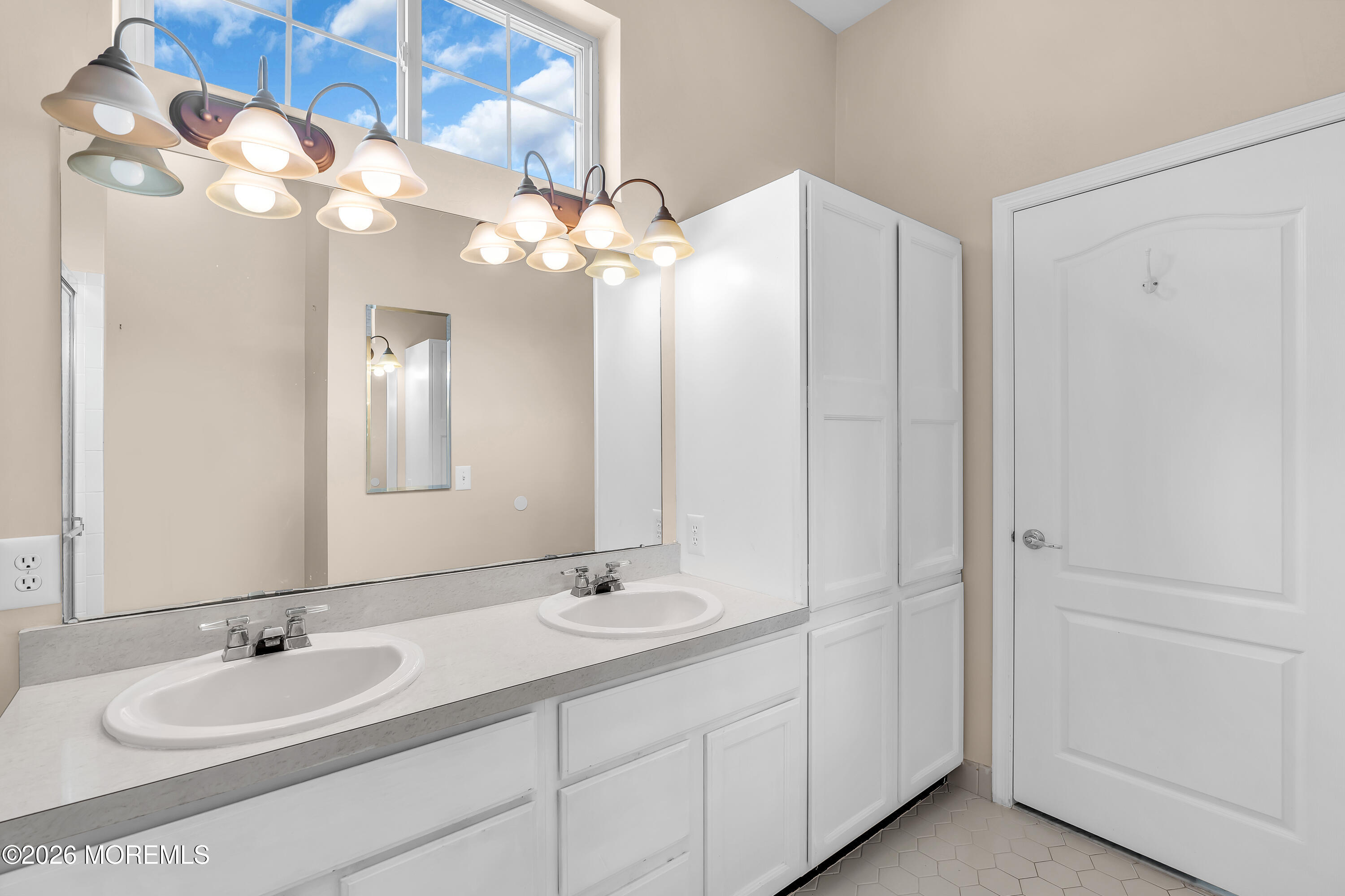 23 Summerwinds Drive Lakewood NJ 08701