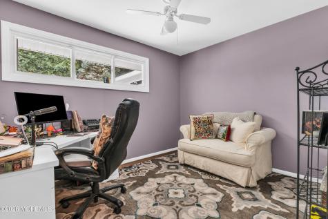 154 Parkview Terrace Lincroft NJ 07738