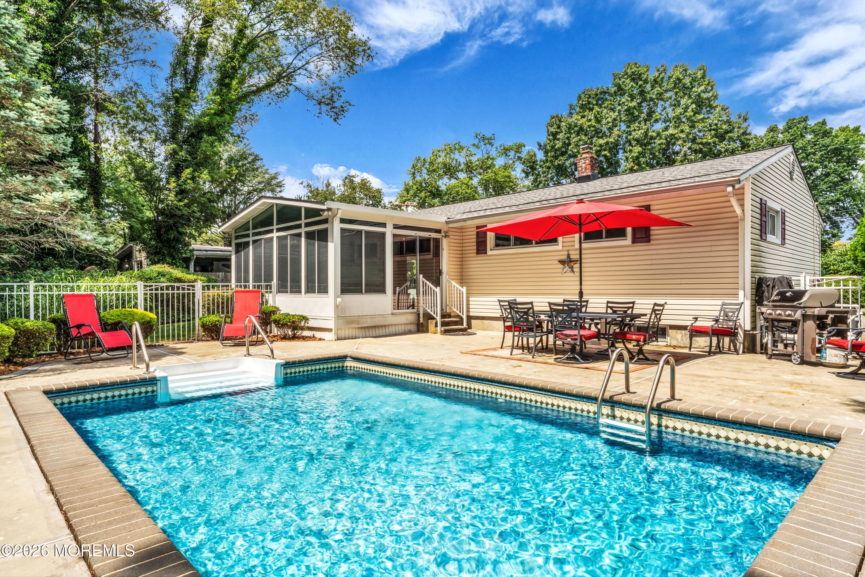 154 Parkview Terrace Lincroft NJ 07738