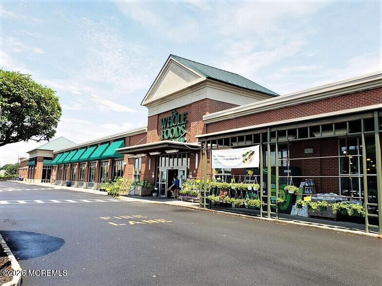 154 Parkview Terrace Lincroft NJ 07738