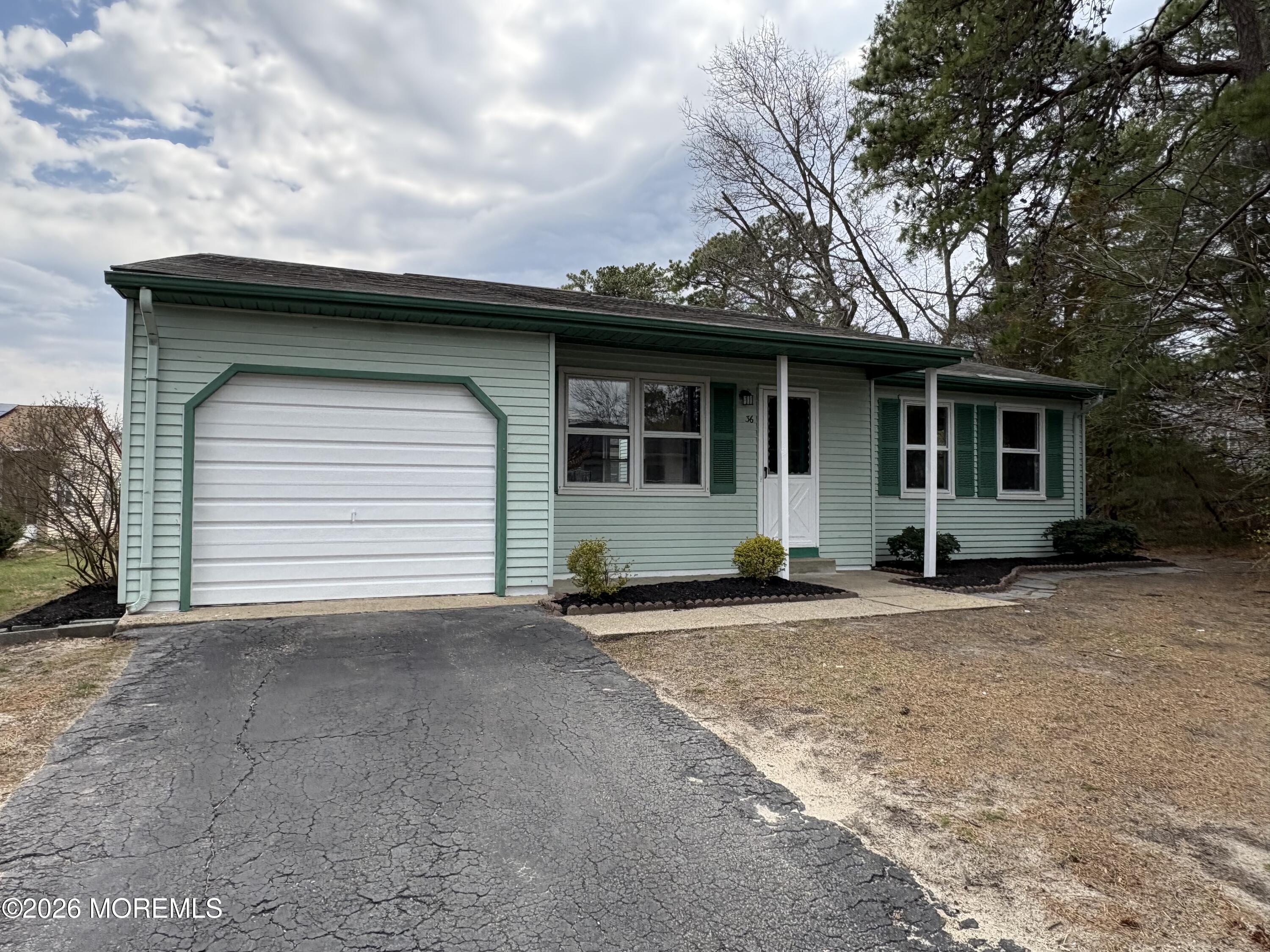 36 Westport Drive Whiting NJ 08759