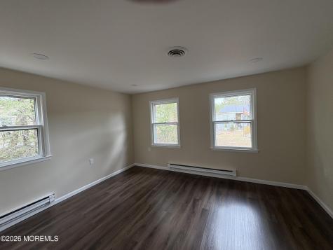 36 Westport Drive Whiting NJ 08759