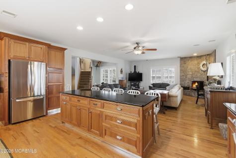 33 Sands Point Road Waretown NJ 08758