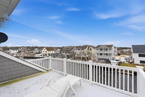 33 Sands Point Road Waretown NJ 08758